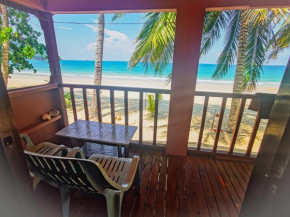Permata Beach Chalet